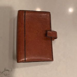 Tumi Brown Leather Refillable Planner/Organizer 7.5”x 5” Pen Loop Card Slots